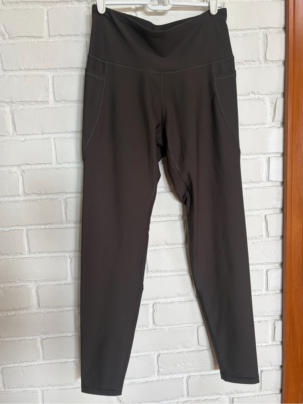 Old Navy Olive High-Rise Leggings with Side Pockets